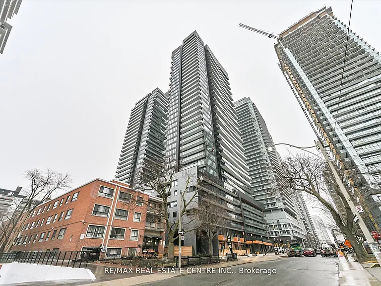 117 Broadway Ave #1406 — Photo 1