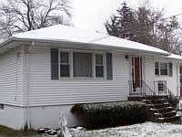 2nd image of 38 Maple St