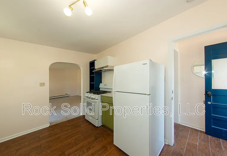 1301 E 23rd St #1 — Photo 8