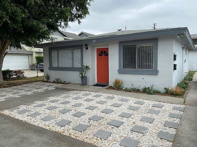 Exterior, street view, of house
