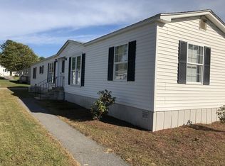 105 Snowgoose Ln, Plymouth, MA 02360