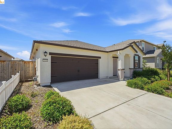 2nd image of 3350 Seger Way