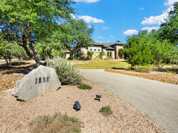 1888 Split Mountain, Canyon Lake, TX 78133