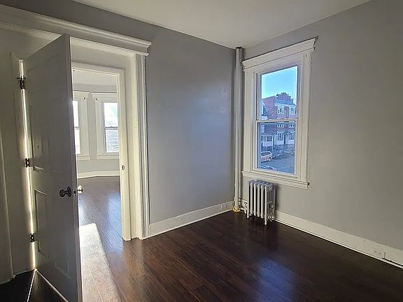 2nd image of 102 Grant Ave #C