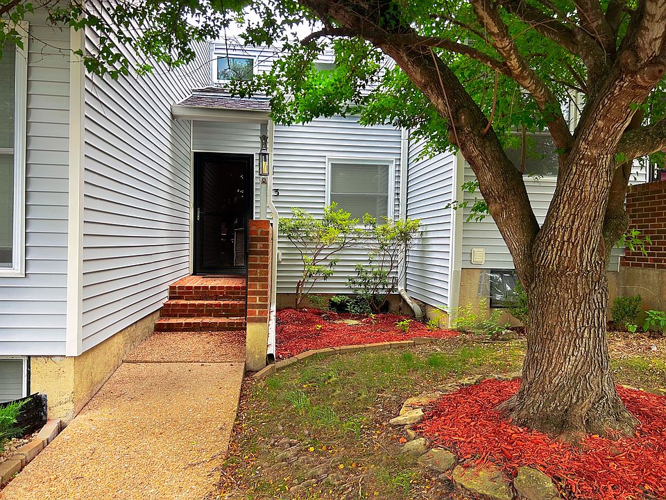 1st image of 663 Hiddenwood Ct
