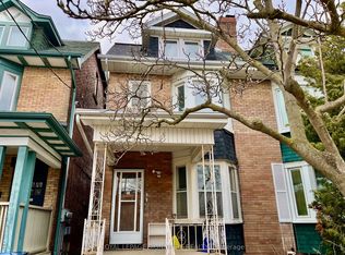 8 Saint Annes Rd, Toronto, ON M6J2C1