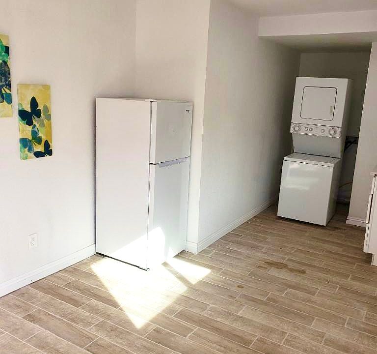 2532 North Arrowhead Avenue B 2532 N Arrowhead Ave San Bernardino