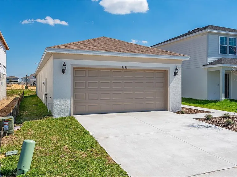 3633 Cambridge Brook Dr — Photo 2