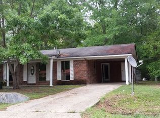 1318 Simmons St, Waynesboro, MS 39367
