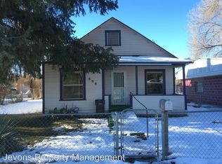 808 S 8th St, Yakima, WA 98901