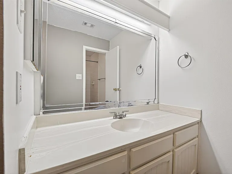 1106 E Red Cedar Cir — Photo 36