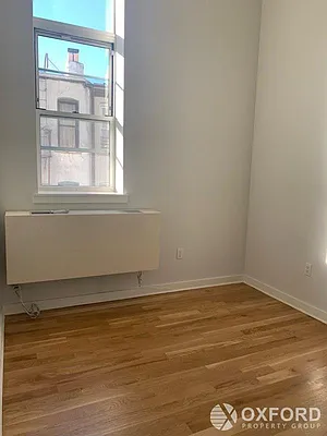 Rented by Oxford Property Group | media 4