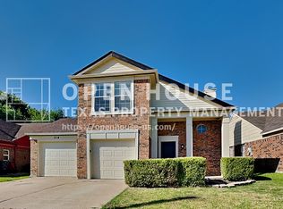 514 Myrtle Dr, Arlington, TX 76018