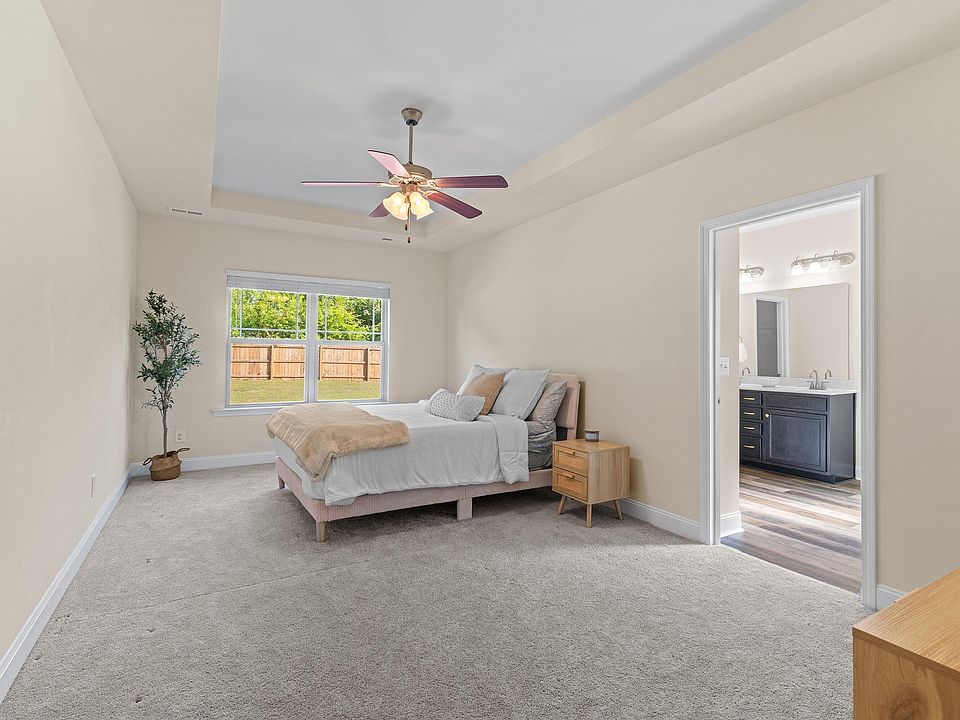 1st image of 39 Pal Ct