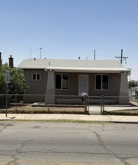 3000 Wyoming Ave #A — Photo 1