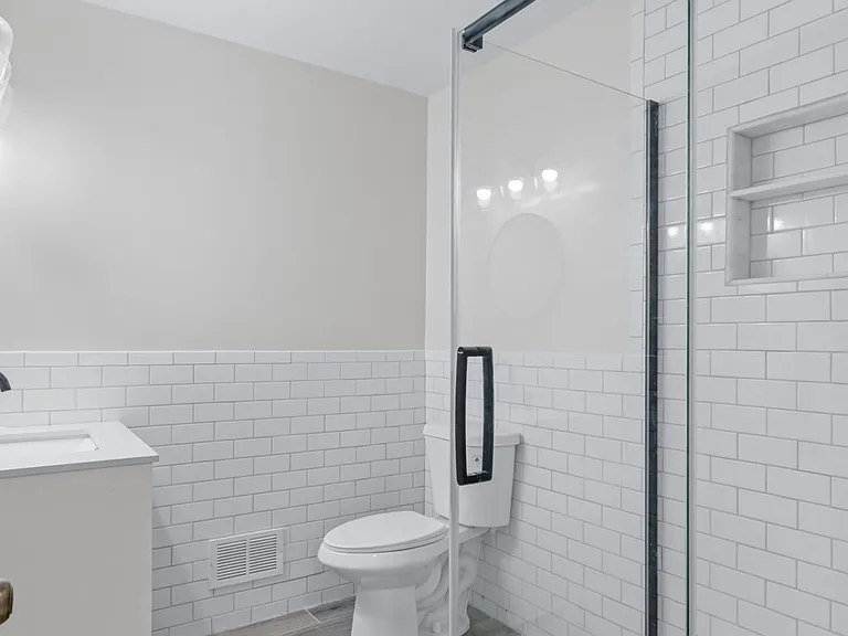 8199 Arnoldtown Rd — Photo 34