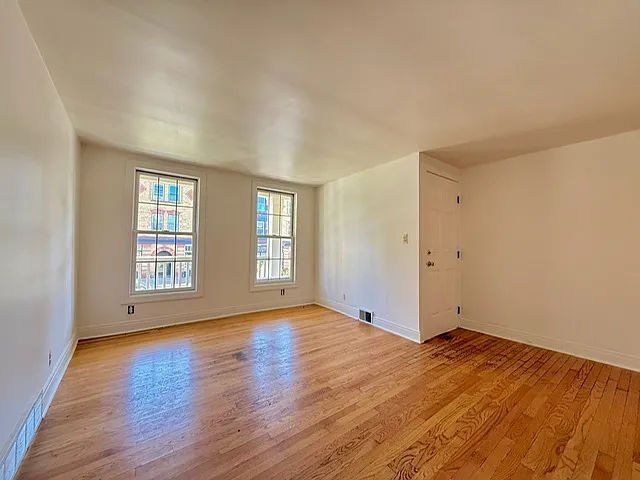 221 Lexington Ave #1 — Photo 5