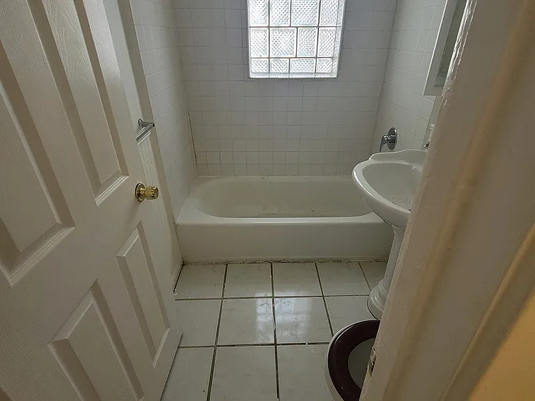 1111 Summer St — Photo 6