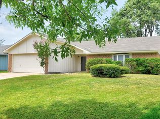 2017 Shenandoah Dr, Carrollton, TX 75007