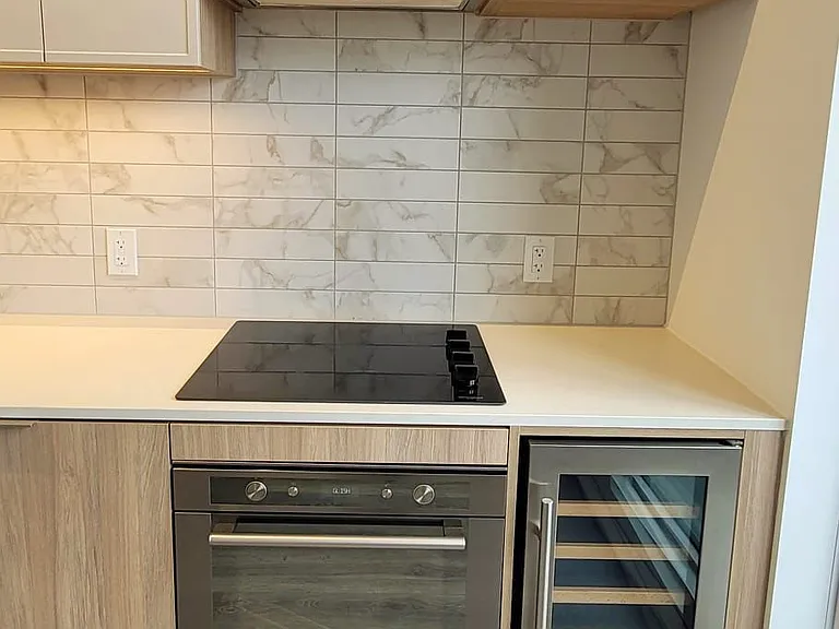 2020 Bathurst St #1006 — Photo 8