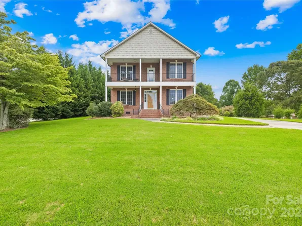 5036 Shady Meadow Ln, Denver, NC 28037