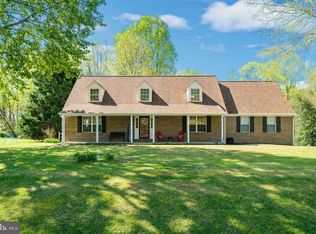 37955 George F Dr, Mechanicsville, MD 20659
