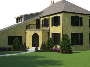 901 Audubon Dr, Saint Louis, MO 63105