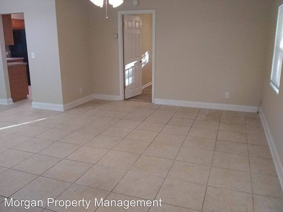 3rd image of 4432 Naranja Dr S