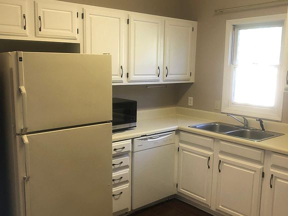 4th image of 217 Cevallos St #217