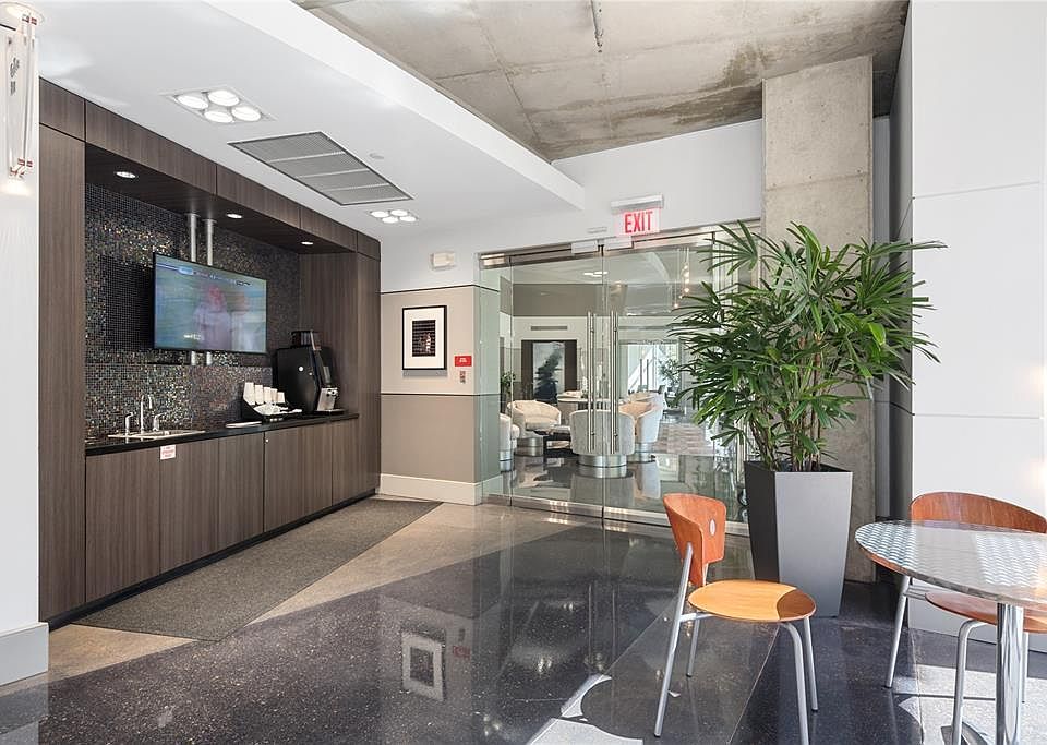 1st image of 1901 Post Oak Blvd #1410
