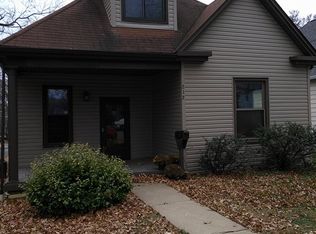 212 E Dee St, Lebanon, IL 62254