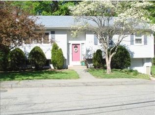 30 Ellis St, Woburn, MA 01801