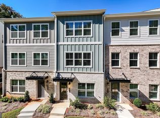 826 Glennferry Rd SW, Mableton, GA 30126