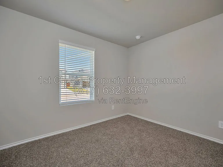 16756 Laguna Vista St — Photo 8