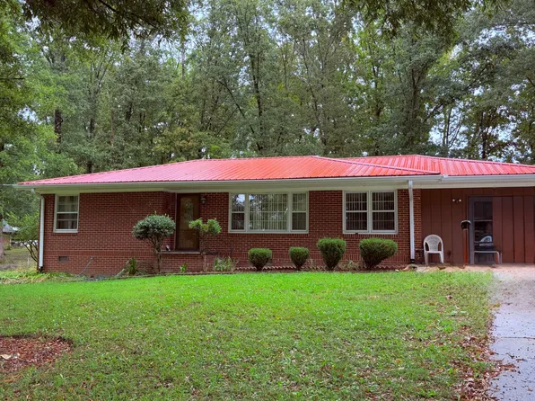 201 Avis Dr, Dalton, GA 30721