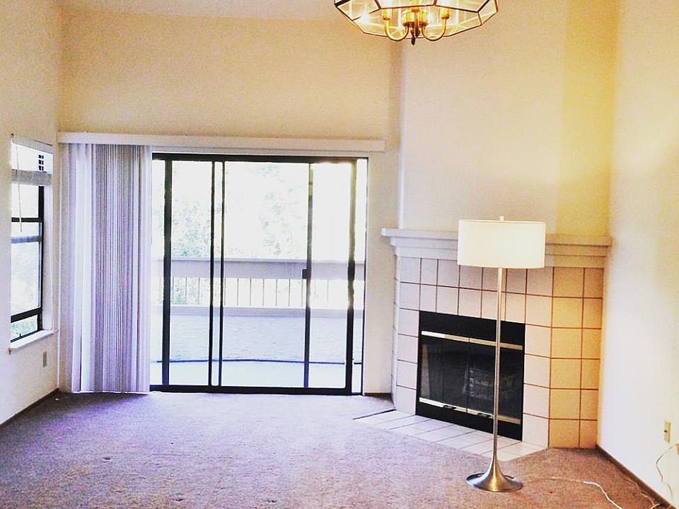 2nd image of 1234 S Villa Way