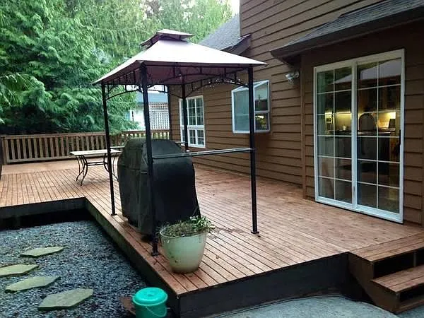 3 bed, 2.5 bath, 2155 sqft, $3,395 — Photo 3