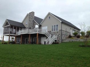 2 Scenic Dr, Mc Veytown, PA 17051