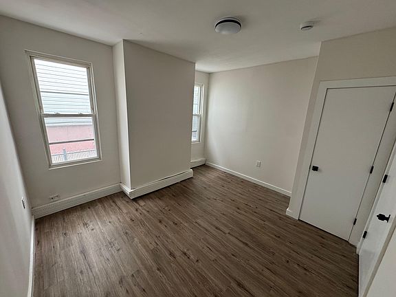 2nd image of 56 Atlantic St #G1