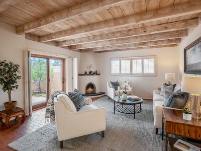 307 Calle Loma Norte, Santa Fe, NM, 87501