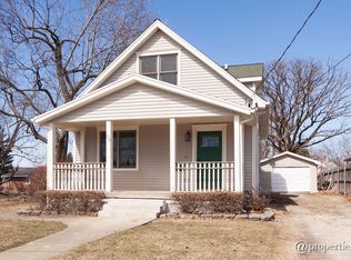 216 E 20th Ct, Lockport, IL 60441