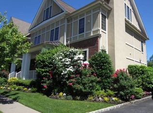 4 Christopher Ct, Montclair, NJ 07042