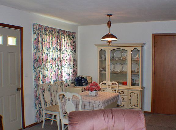 4th image of 579 Jackson Pike