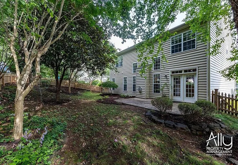 362 Grayrock Dr — Photo 39