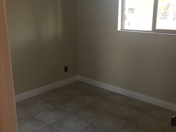 3rd image of 7526 E Dewan Cir
