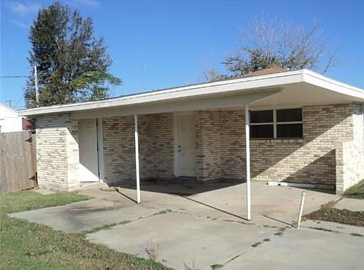2nd image of 3008 Campagna Dr
