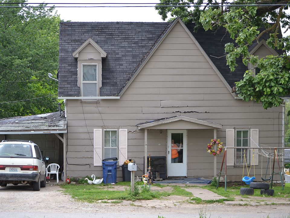 1st image of 203 S Painter St