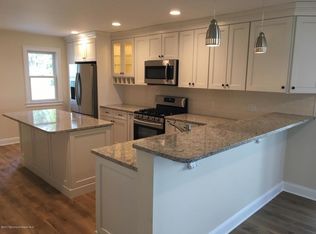 13 Weybridge Pl, Manchester, NJ 08759