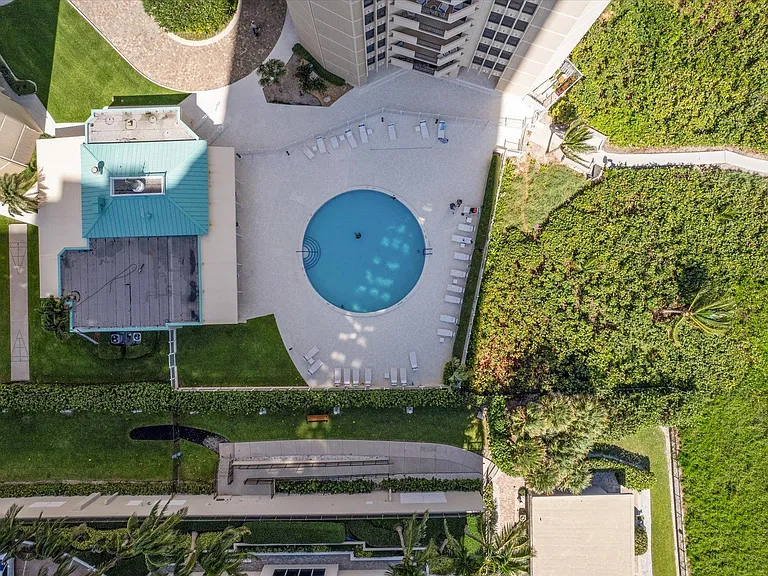 2800 N Ocean Dr #A17B — Photo 42