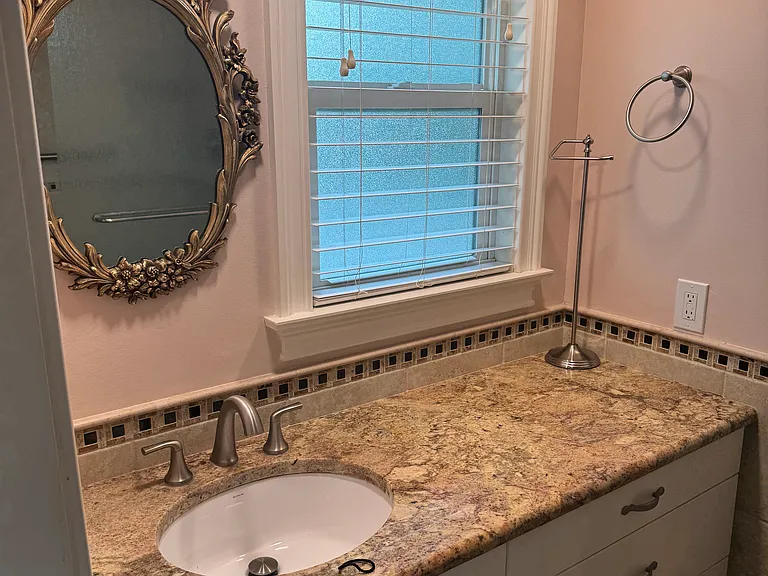 321 S Ocean Dr #1 — Photo 17